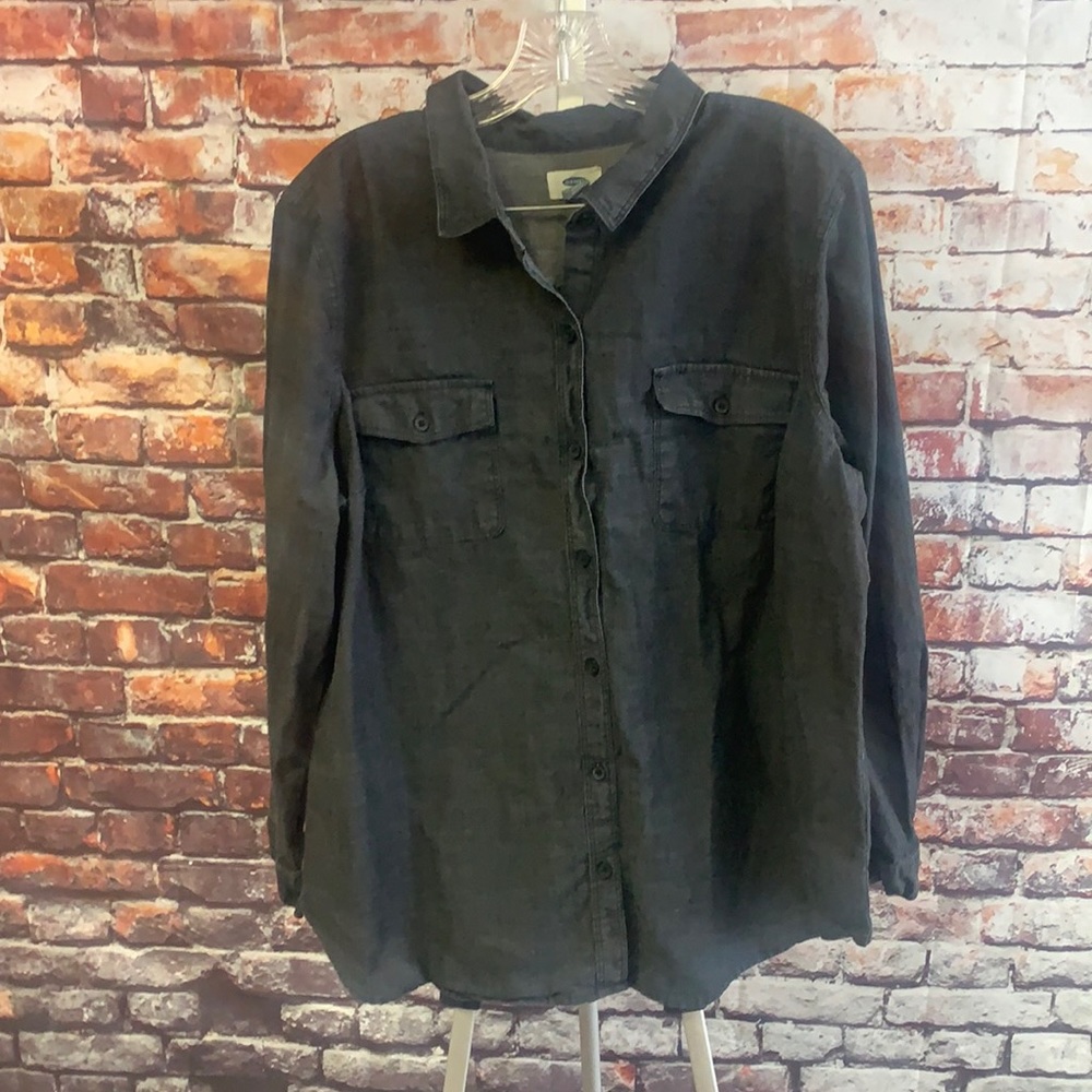WOMEN Old Navy Black Button-Down Shirt XL
